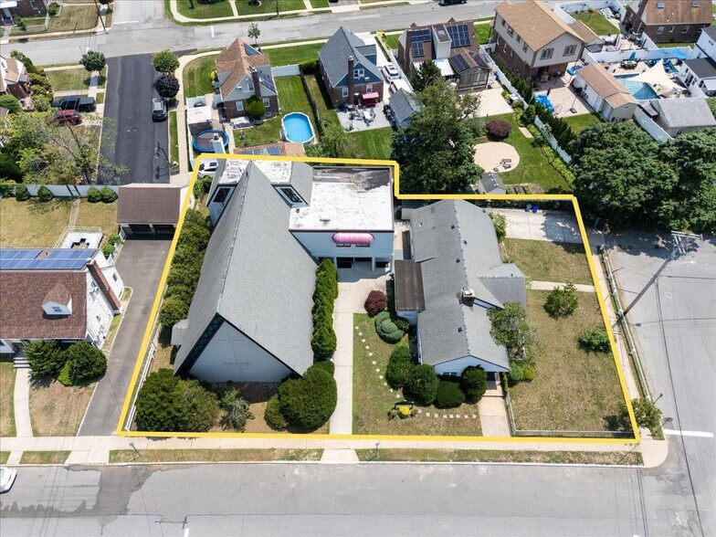 Primary Photo Of 215 N Hillside Ave, Valley Stream Specialty For Sale