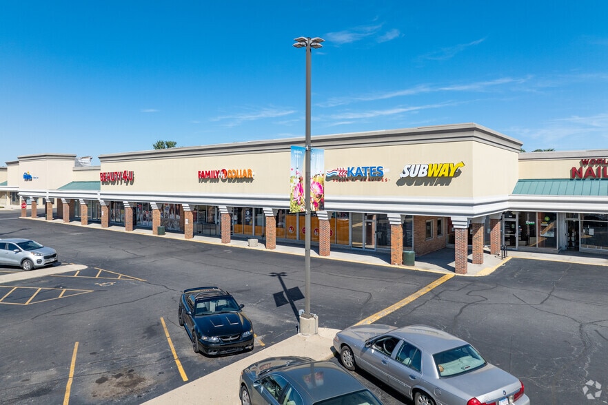 More Photos Of 77-199 W Joe Orr Rd, Chicago Heights Unknown For Lease