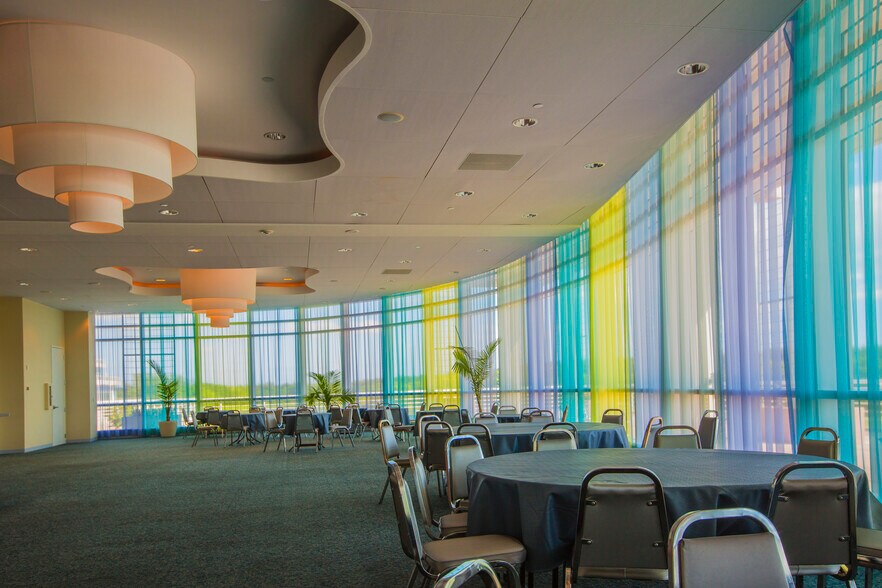 More Photos Of 17777 Old Cutler Rd, Miami Office For Lease