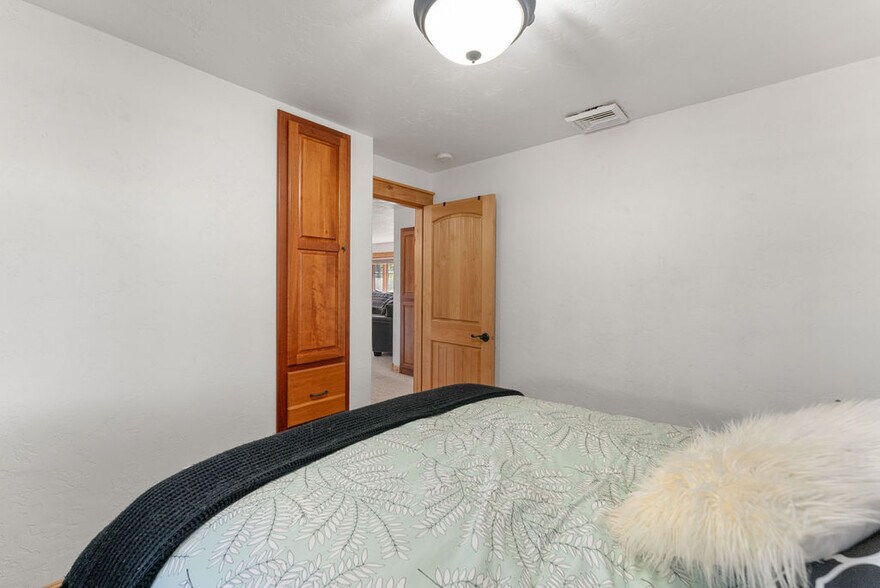 More Photos Of 8690 Lookingglass Rd, Roseburg Land For Sale