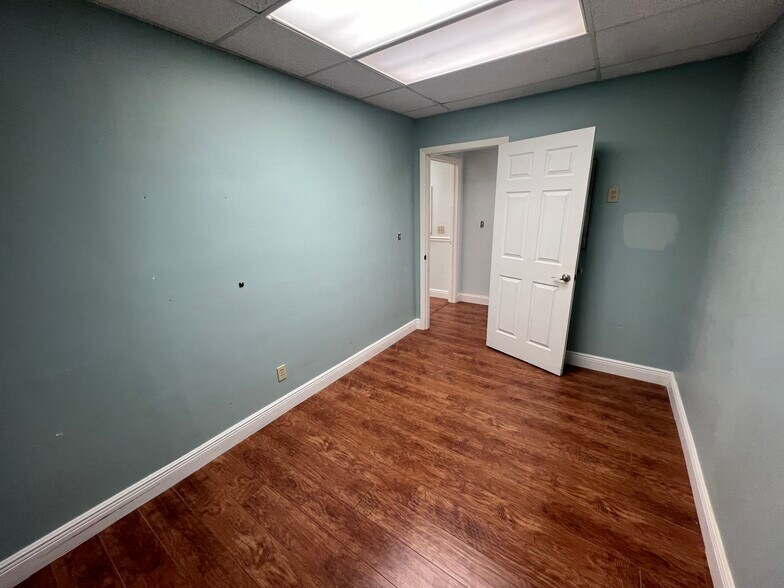 More Photos Of 13801 Bruce B Downs Blvd, Tampa Medical For Lease