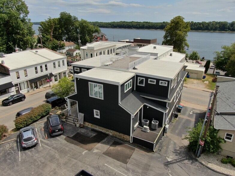 More Photos Of 100-106 State St, Newburgh Freestanding For Sale