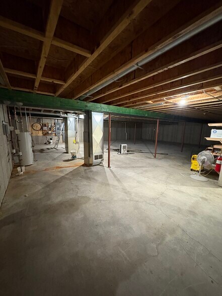 More Photos Of 2524 Hils Ct, Menomonie Medical For Sale