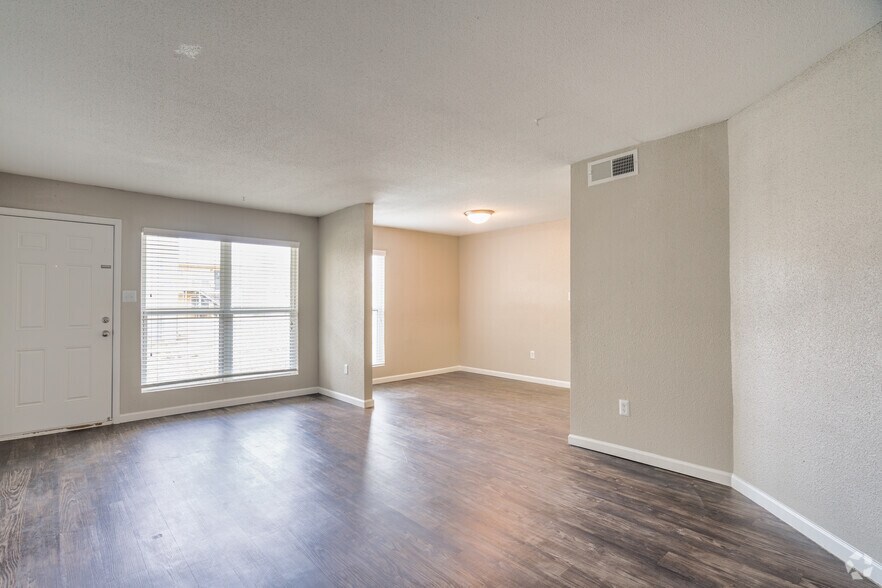 More Photos Of 3619 Texas St, Lake Charles Apartments For Sale