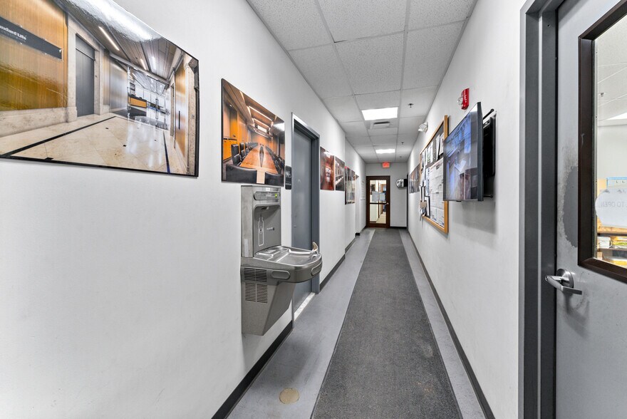 More Photos Of 115 Industrial Dr, Northampton Warehouse For Sale