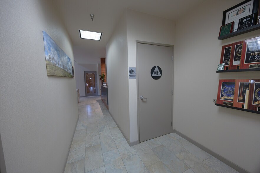 More Photos Of 1150 Palm St, San Luis Obispo Office For Sale