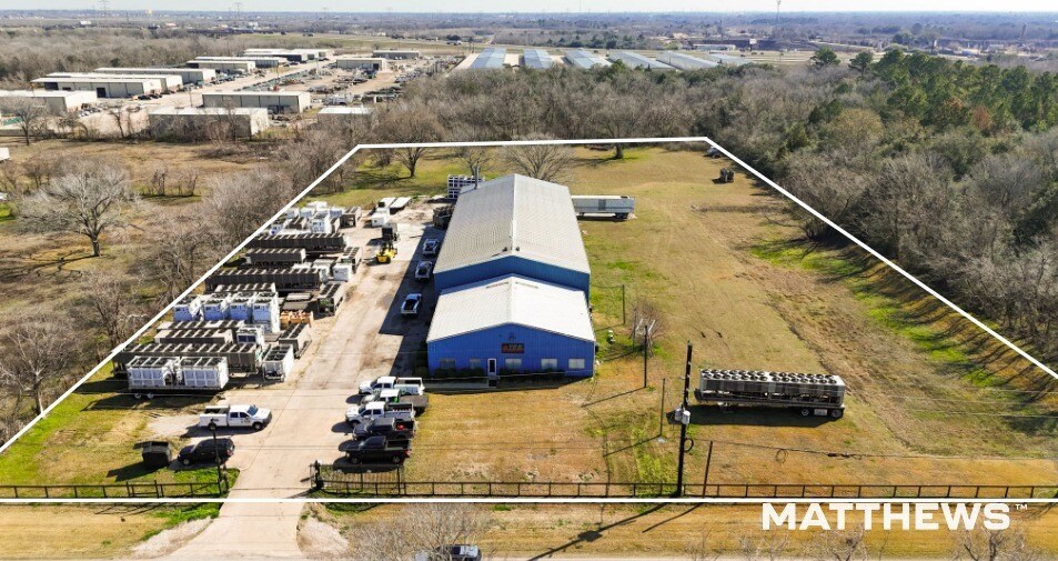 Primary Photo Of 7515 Iowa Colony Blvd, Iowa Colony Manufacturing For Sale