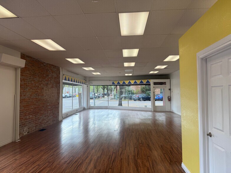 More Photos Of 300-310 SW 2nd St, Corvallis Apartments For Lease