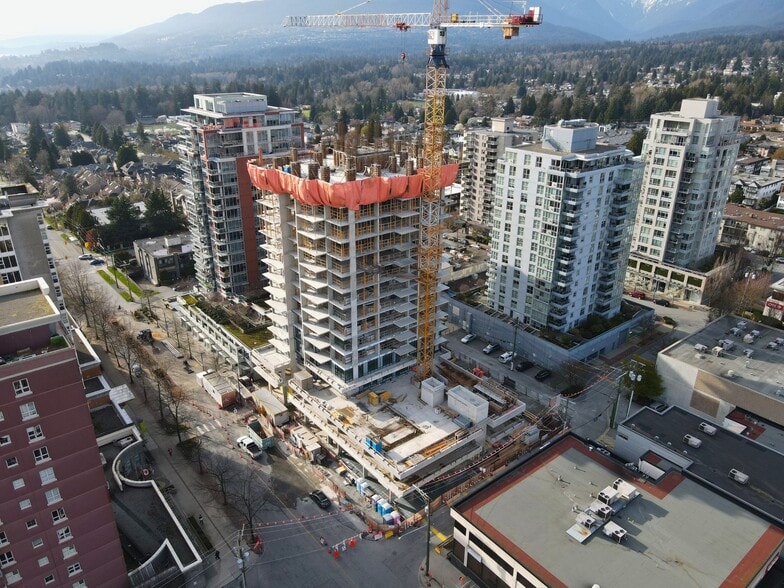 More Photos Of 132 15th St W, North Vancouver Apartments For Sale