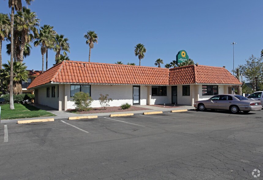 Primary Photo Of 748 W 22nd St, Tucson Restaurant For Sale