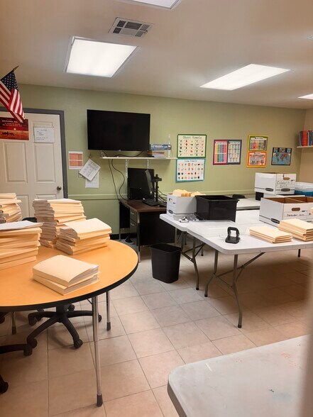 More Photos Of 400 Talbot Ave, Canutillo Schools For Lease