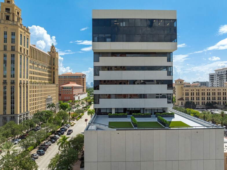 More Photos Of 150 Alhambra Cir, Coral Gables Office For Lease