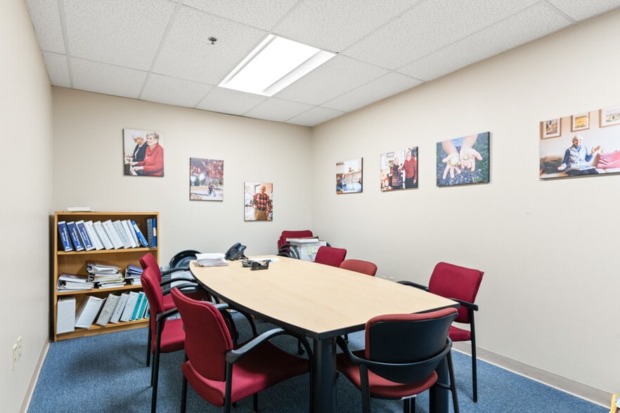 More Photos Of 307 Cumberland Ave, Portland Office For Sale