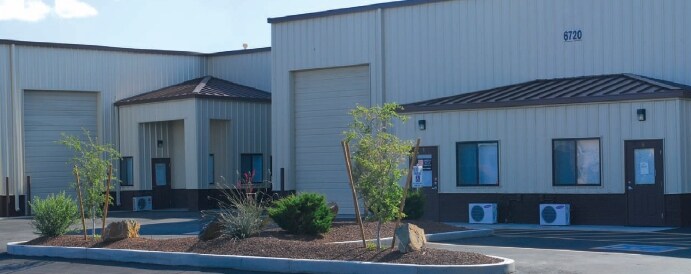 More Photos Of 6724 Corsair Ave, Prescott Warehouse For Lease