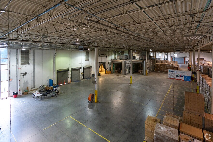 More Photos Of 500 Gateway Dr, Goldsboro Warehouse For Lease