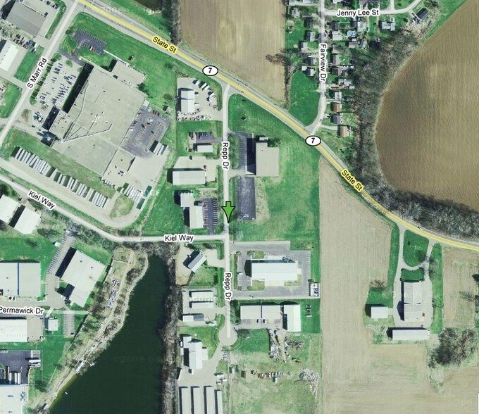 More Photos Of 965 Repp Dr, Columbus Warehouse For Lease