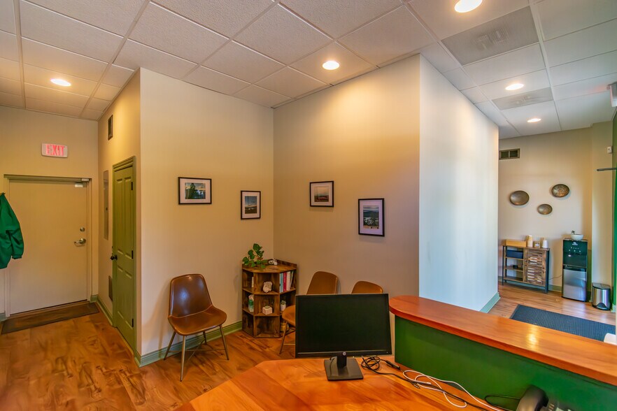 More Photos Of 1355 W Washington Blvd, Chicago Apartments For Sale
