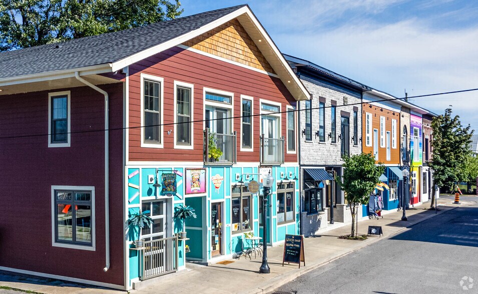 Primary Photo Of 406-420 Derby Rd, Fort Erie Storefront Retail Office For Lease