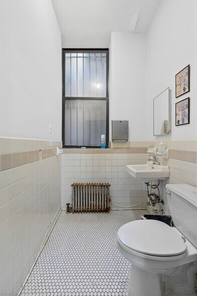 More Photos Of 2139 Amsterdam Ave, New York Apartments For Lease