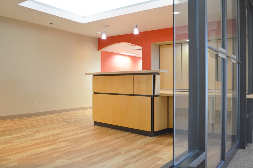 More Photos Of 6325 Gunpark Dr, Boulder Light Manufacturing For Lease