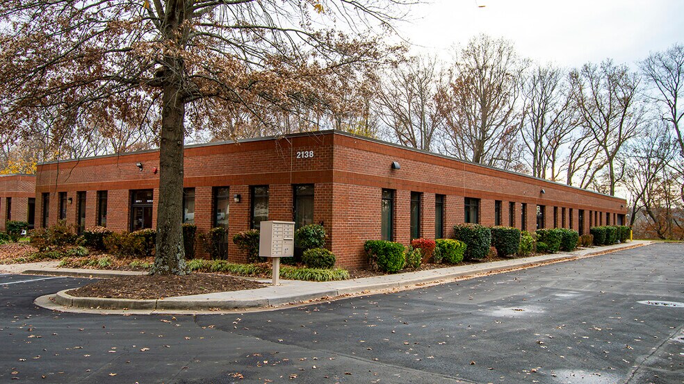 More Photos Of 2138 Espey Ct, Crofton Office For Lease