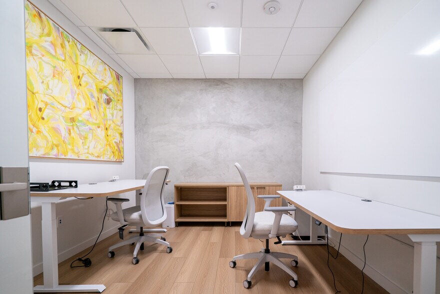 More Photos Of 224 NE 59th St, Miami Loft Creative Space For Lease