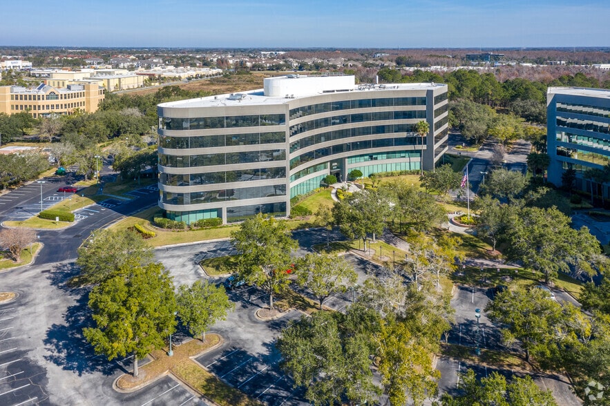 More Photos Of 5950 Hazeltine National Dr, Orlando Office For Lease