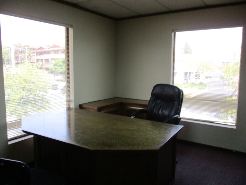 More Photos Of 1304 W Beverly Blvd, Montebello Office For Lease