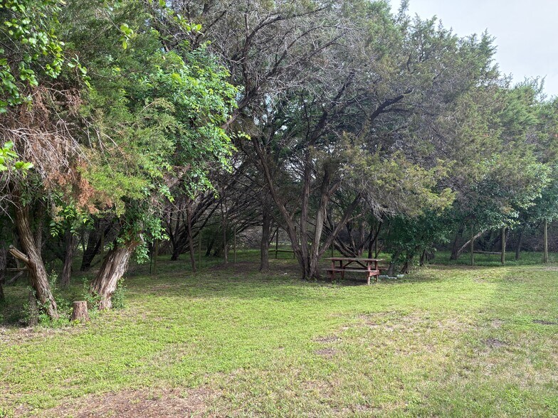 More Photos Of 382 County Road 4450, Kempner Manufactured Housing Mobile Home Park For Sale