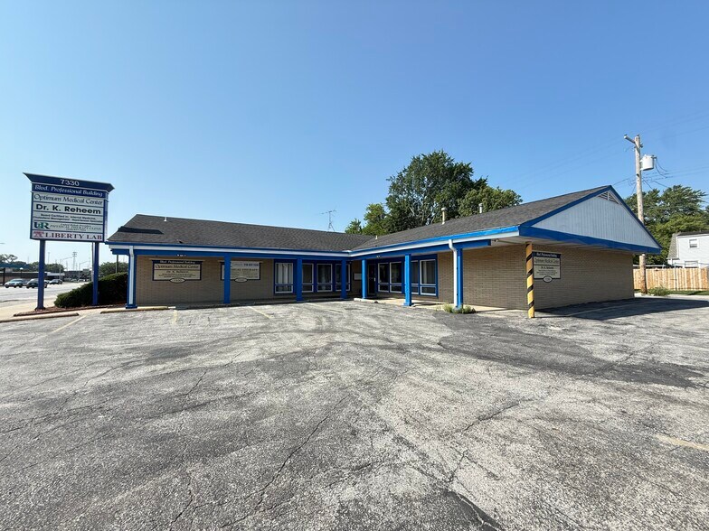 Primary Photo Of 7330 Indianapolis Blvd, Hammond Medical For Lease