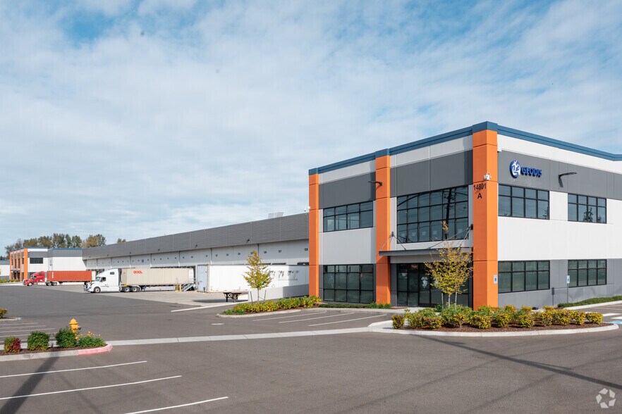 More Photos Of 14801 Spring St SW, Lakewood Warehouse For Lease