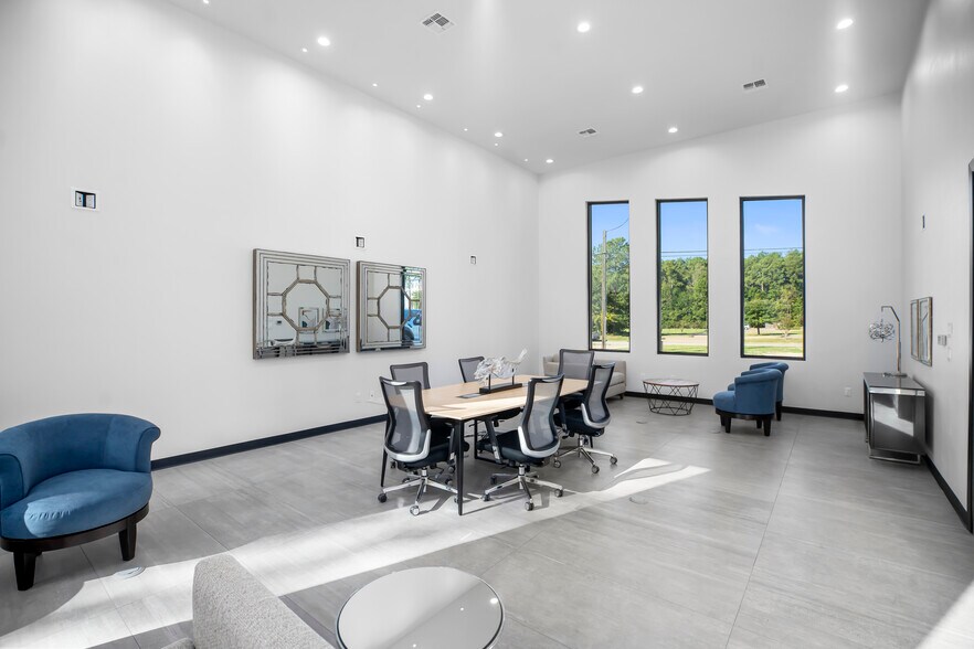 More Photos Of 2001 Tulane Dr, Lufkin Medical For Sale