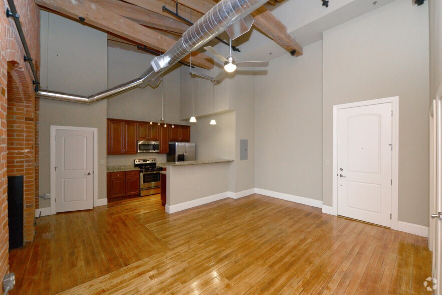 More Photos Of 12 Eagle St, Providence Apartments For Lease