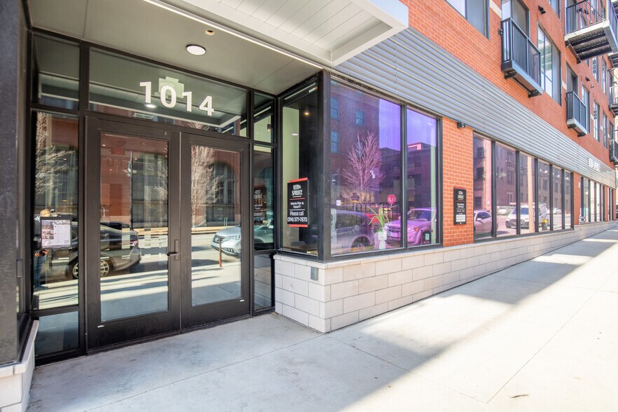 More Photos Of 1014 Spruce St, Saint Louis Apartments For Lease