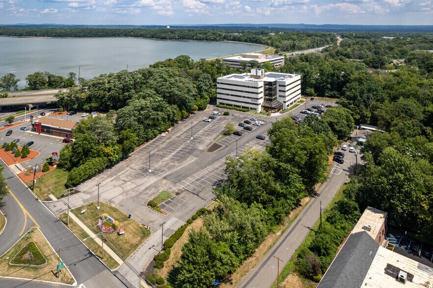More Photos Of 1055 Parsippany Blvd, Parsippany Office For Lease