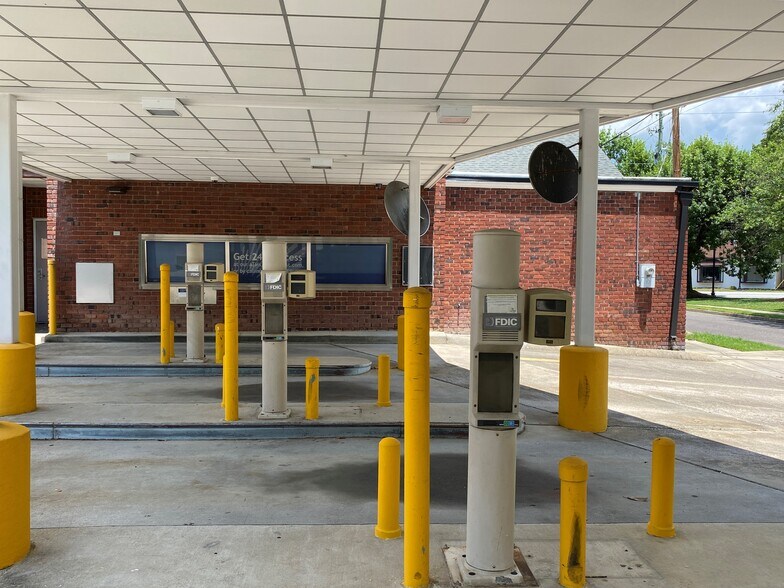 More Photos Of 1602 Walton Way, Augusta Bank For Sale