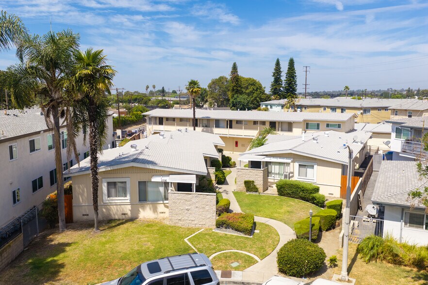 Primary Photo Of 1116 West Ave, Fullerton Apartments For Sale