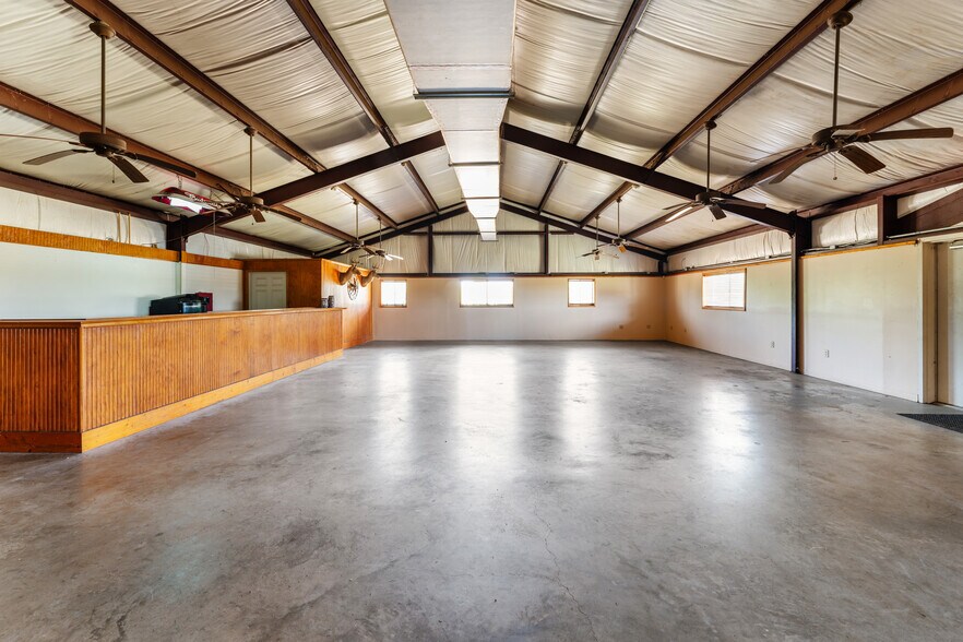 More Photos Of 1585 Patton Rd, Rosenberg Service For Sale