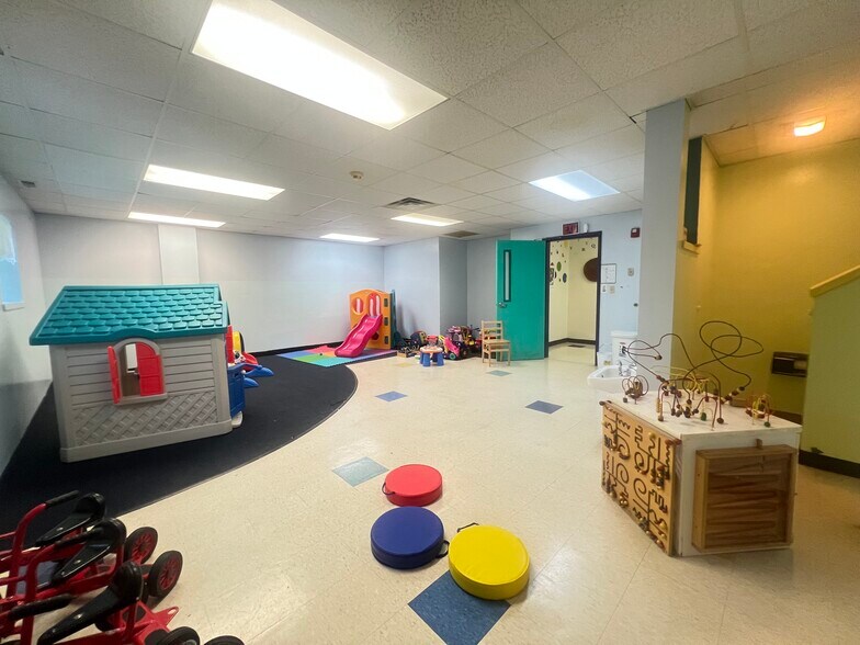 More Photos Of 1073 Clinton Ave, Rochester Religious Facility For Sale