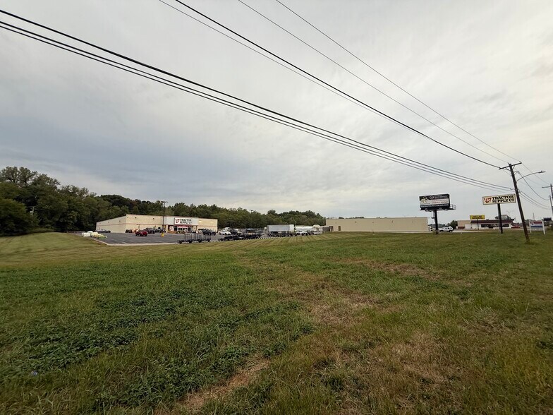 More Photos Of 3003 Homer Adams Pky, Alton Land For Sale