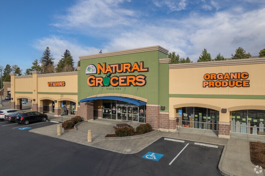 More Photos Of 401-489 NW Burnside Rd, Gresham Unknown For Lease