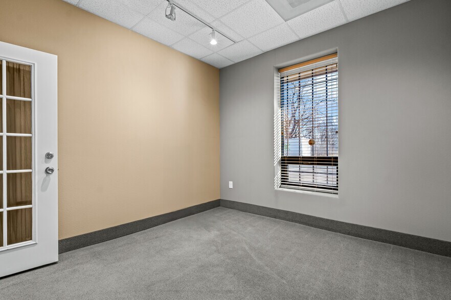 More Photos Of 4702 Eastern Ave, Kansas City Warehouse For Sale
