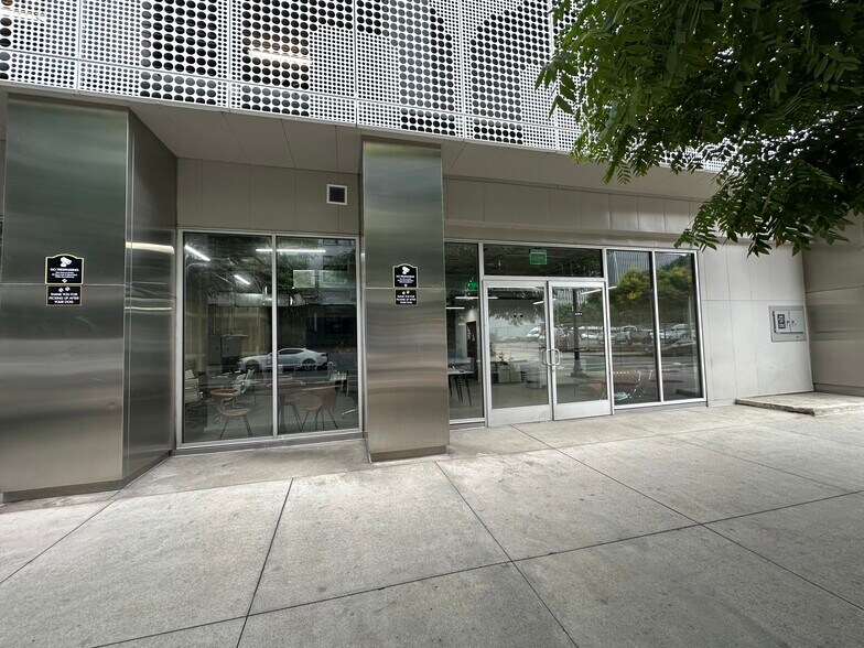 More Photos Of 1050 S Grand Ave, Los Angeles Apartments For Sale