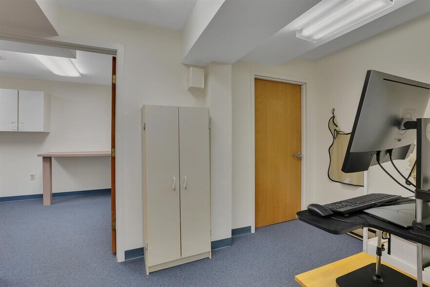 More Photos Of 8 Independence Dr, Marlborough Medical For Sale