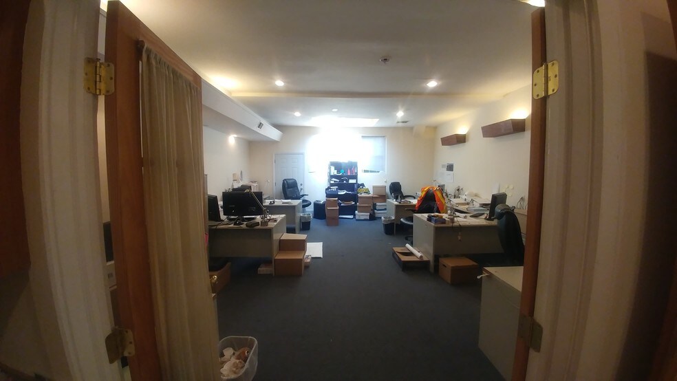 More Photos Of 474 Smith St, Brooklyn Daycare Center For Lease