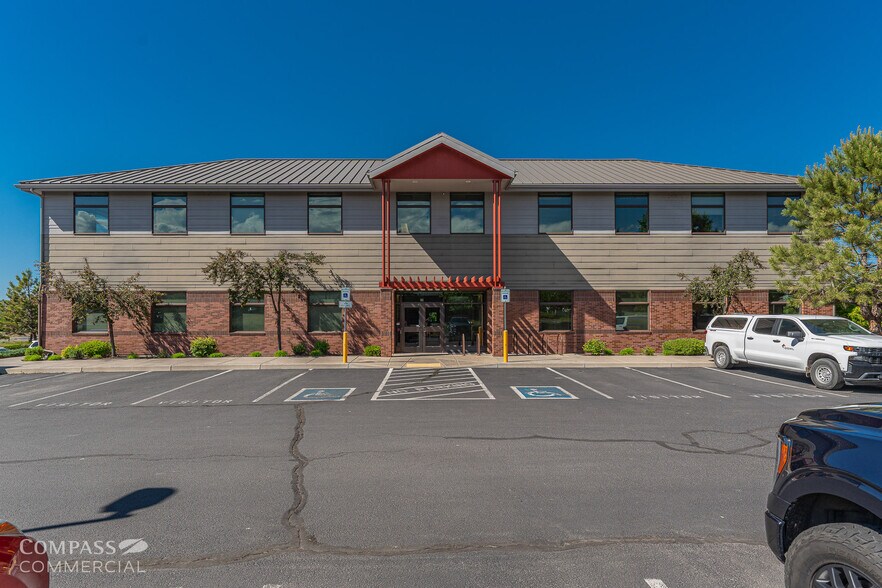 Primary Photo Of 963 SW Simpson Ave, Bend Office For Lease