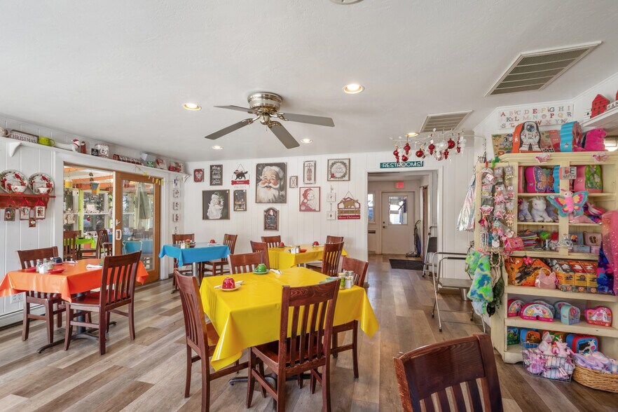 More Photos Of 7918 State Highway 42, Egg Harbor Restaurant For Sale