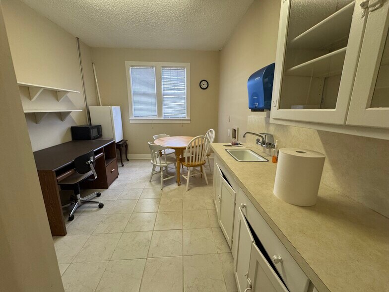 More Photos Of 436 S Fannin Ave, Tyler Office Residential For Sale