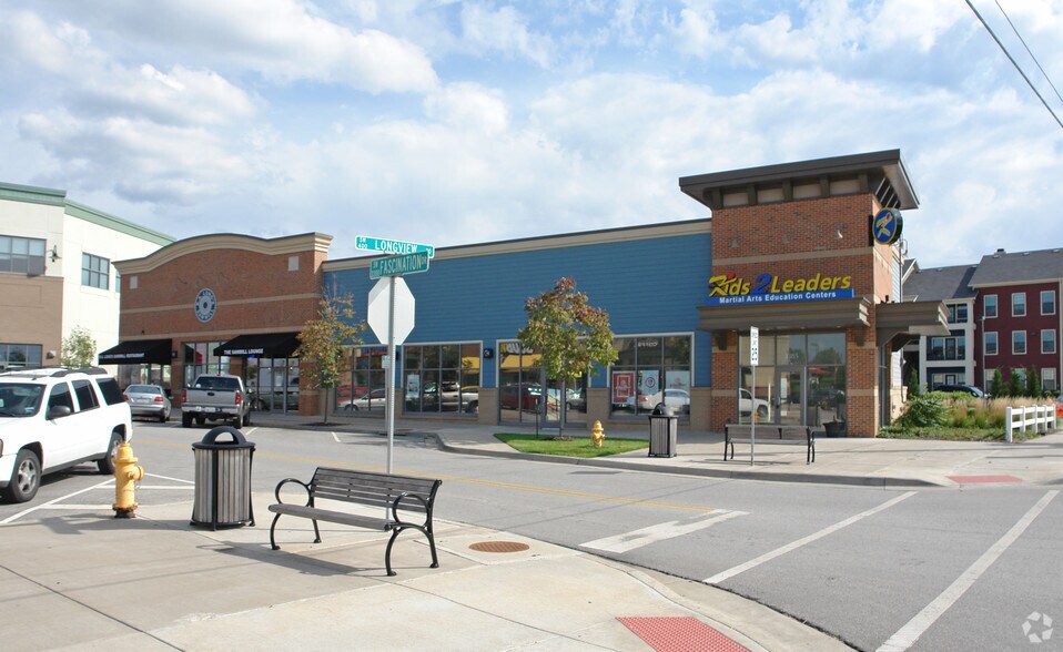 More Photos Of 3365-3385 SW Fascination Dr, Lee's Summit Storefront For Lease