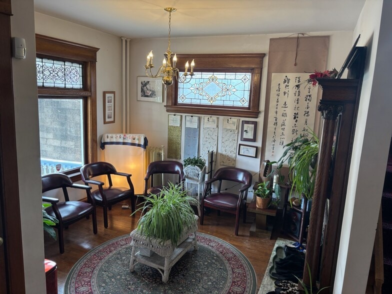 More Photos Of 1033 Grand Ave, Saint Paul Health Club For Sale